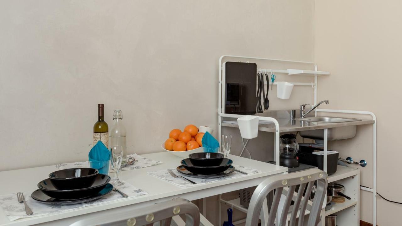 Pied A Terre Sant'Agostino Leilighet Milano Eksteriør bilde